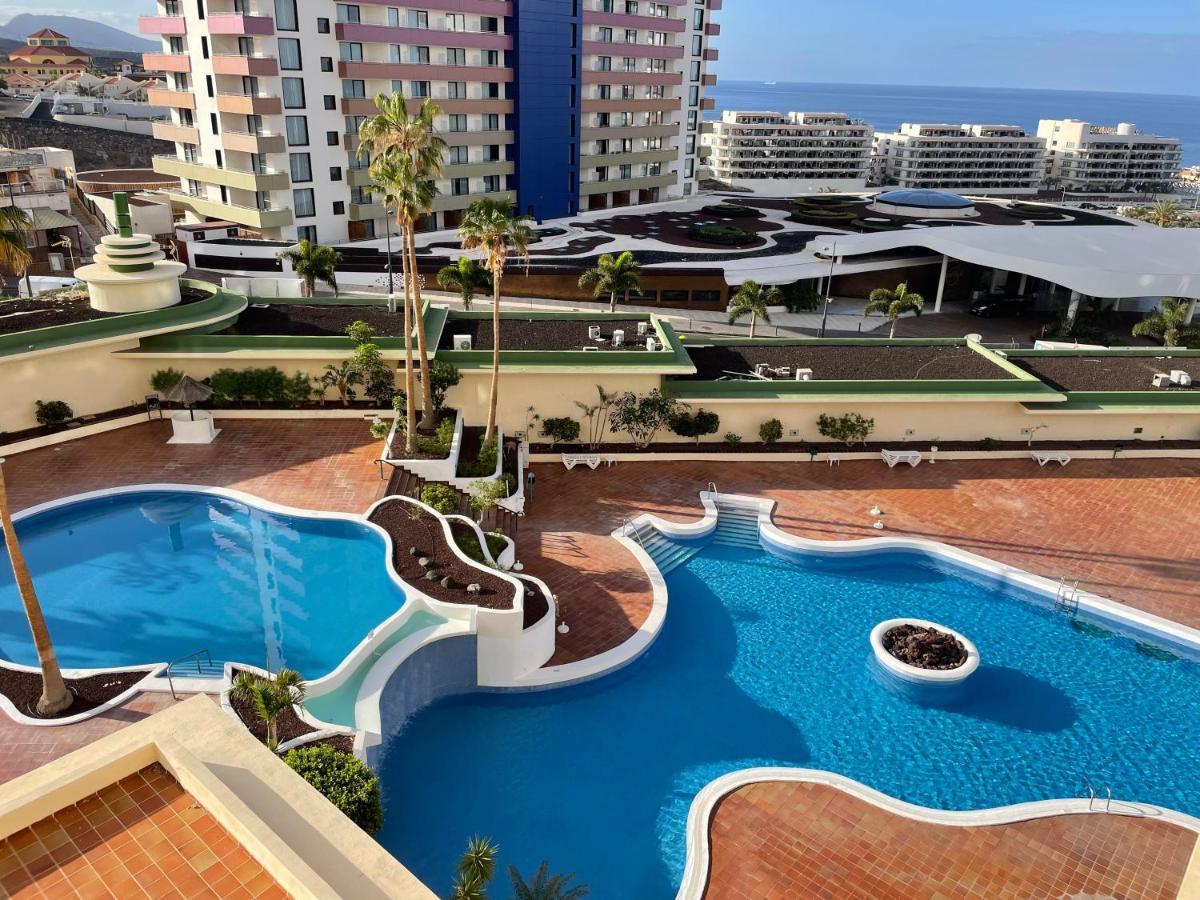 Modern 2-Bedroom Apartment With Stunning View Costa Adeje  Eksteriør bilde