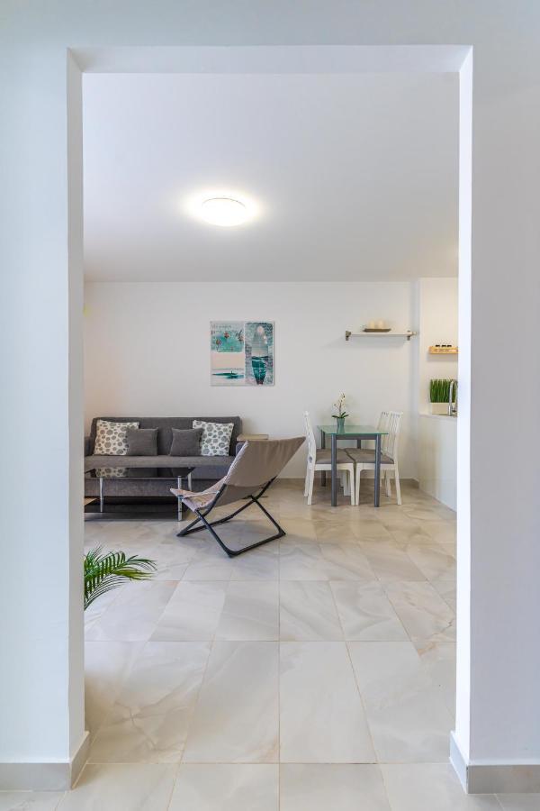 Modern 2-Bedroom Apartment With Stunning View Costa Adeje  Eksteriør bilde